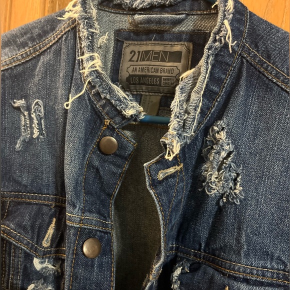 21 Men Custom Distressed Denim Jacket Men’s Small - Picture 2 of 7